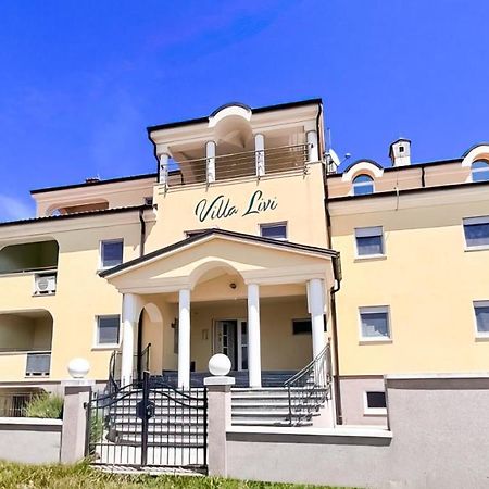 Villa Livi - Luxury Sea View Appartments Медулин Екстер'єр фото